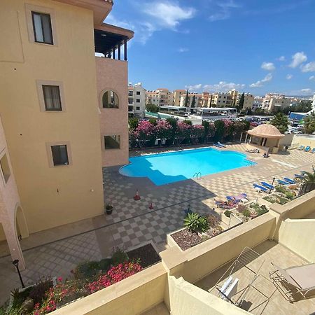 Sea View Apartman No Pool Paphos Eksteriør bilde