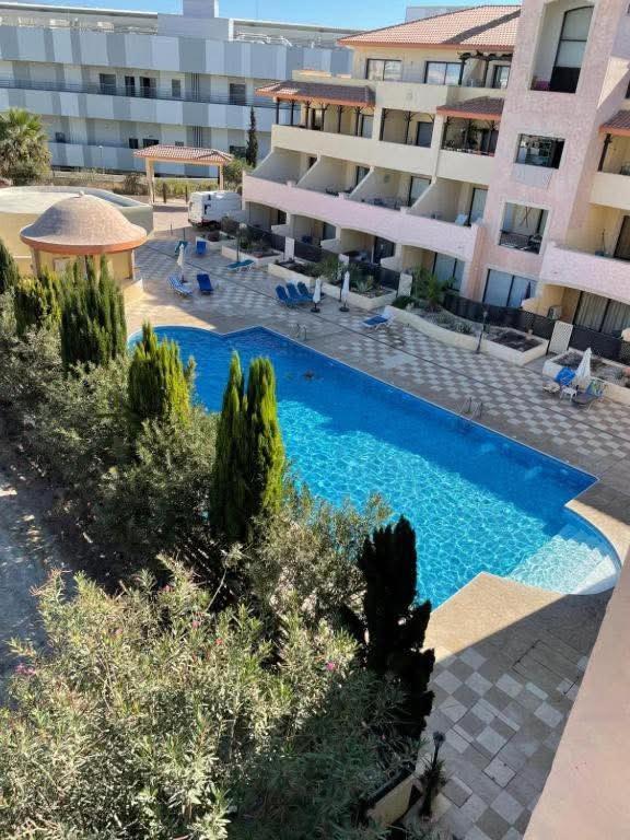 Sea View Apartman No Pool Paphos Eksteriør bilde